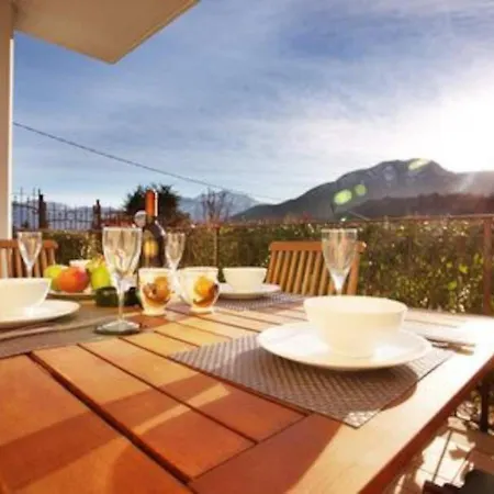 Village Apartment-pool, Parking, Garden-by Italian Apartment *