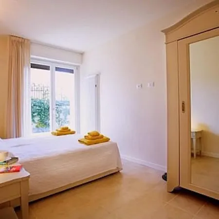 Village Apartment-pool, Parking, Garden-by Italian * Lenno